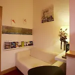 Aia 2*