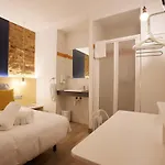 Aia