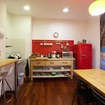 Aia Penzion 2*