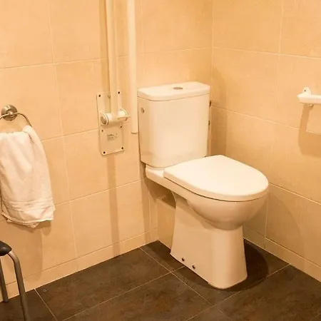 בית הארחה Aia 2*